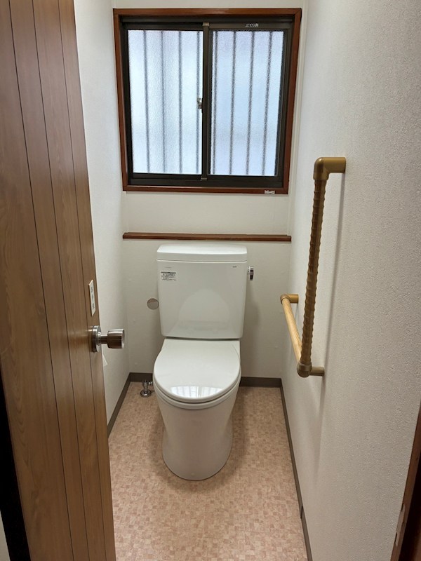 瀬名川3丁目　中古戸建 内観写真（トイレ）