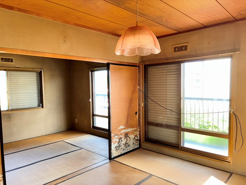 瀬名川3丁目　中古戸建 内観写真（リビング以外の居室）