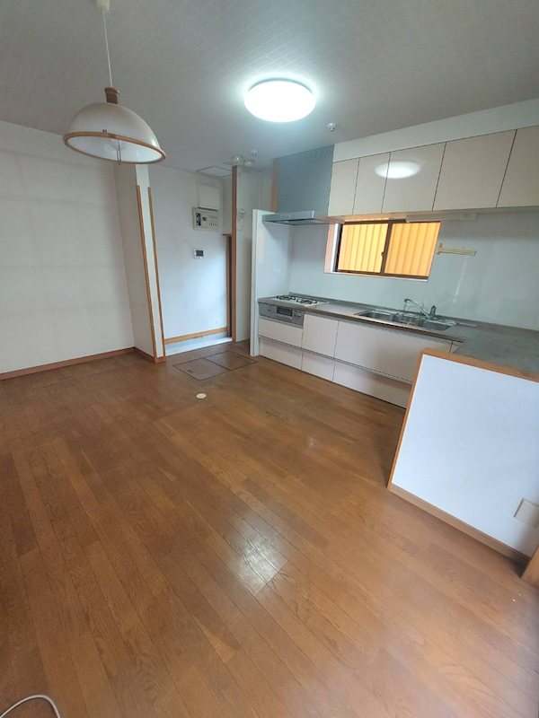 藤枝市南駿河台三丁目　中古住宅 内観写真（キッチン）