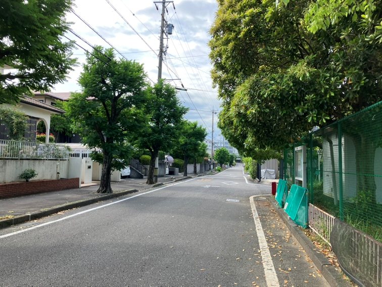 藤枝市南駿河台五丁目 現地写真（前面道路含む現地写真）