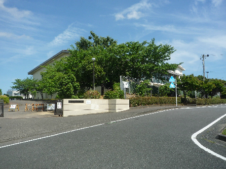 藤枝市駿河台2-10-2中古 小学校