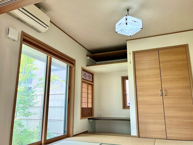 入江一丁目　戸建 内観写真（リビング以外の居室）