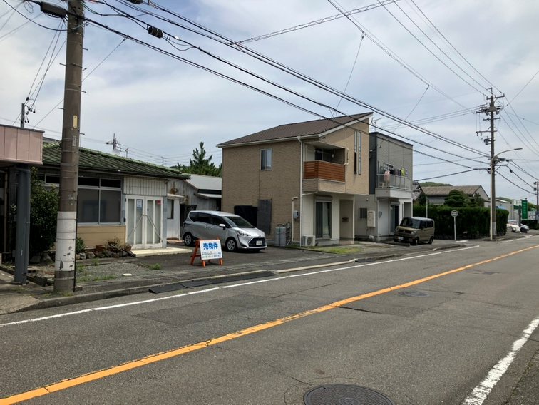 藤枝市音羽町三丁目 現地写真（前面道路含む現地写真）