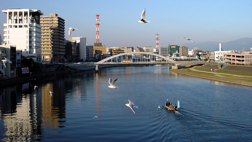 沼津市市場町3-15 公園
