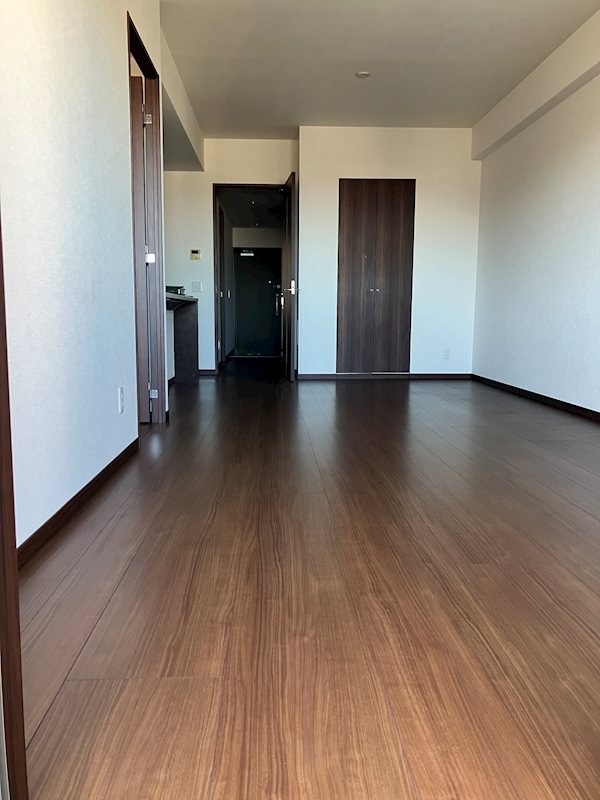 プレミスト静岡 内観写真（リビング）