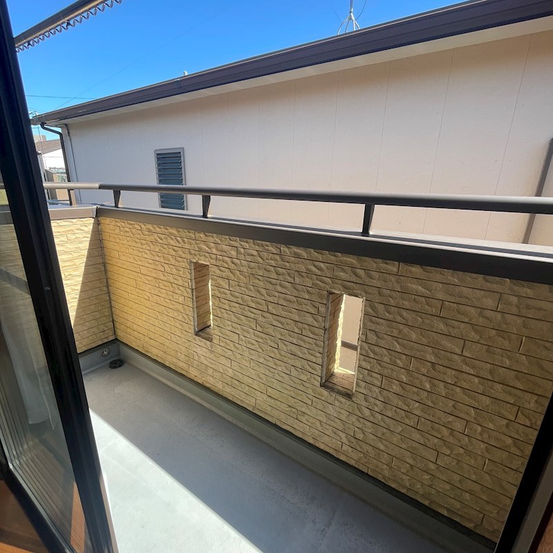 中吉田11-4　中古戸建 現地写真（バルコニー）