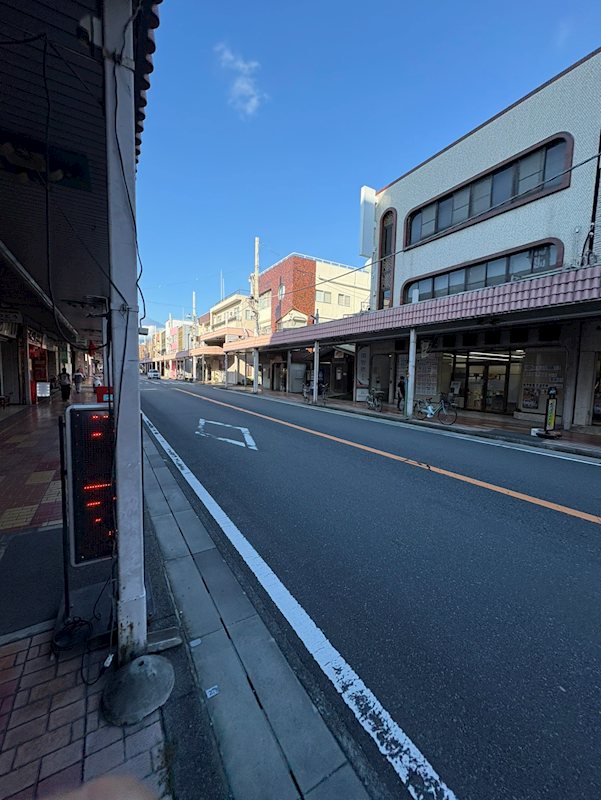 富士市本町　店舗付き住宅 現地写真（前面道路含む現地写真）