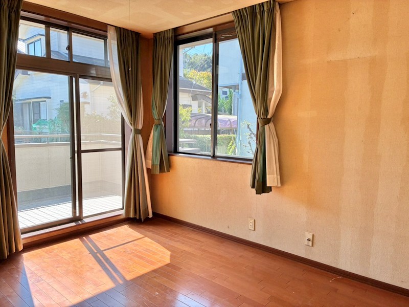 清水区草薙　戸建 内観写真（リビング以外の居室）