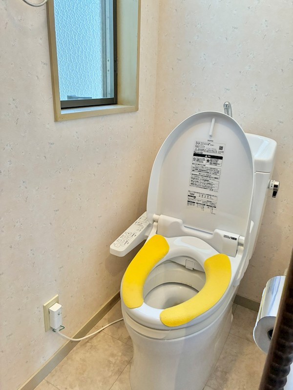 清水区草薙　戸建 内観写真（トイレ）