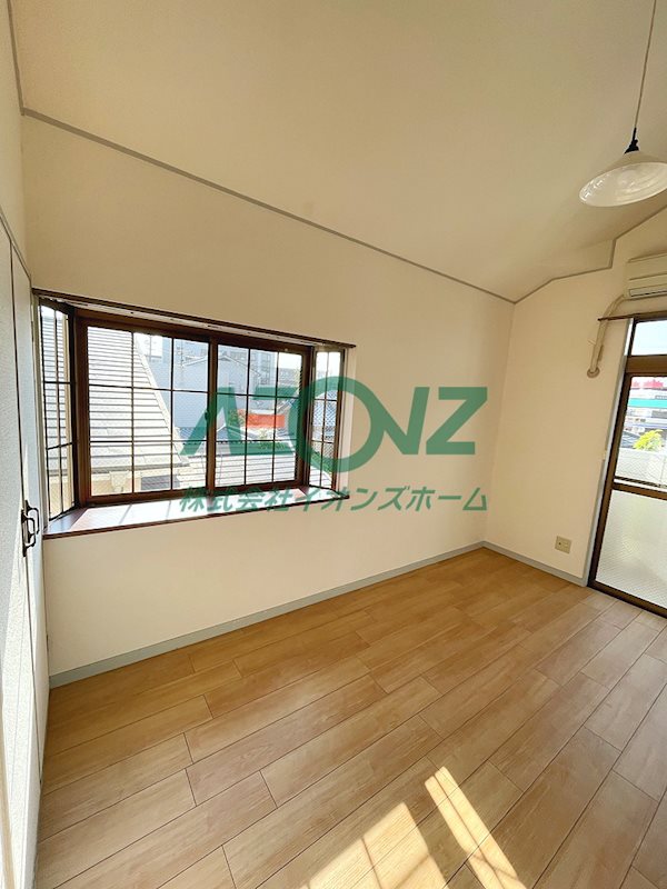 愛知県名古屋市名東区八前２丁目 内観写真（リビング）