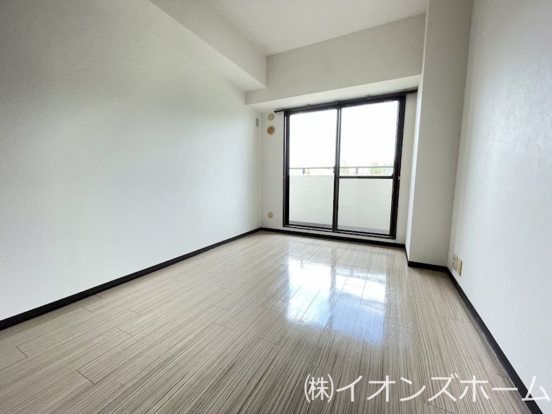 愛知県日進市栄１丁目 内観写真（リビング以外の居室）