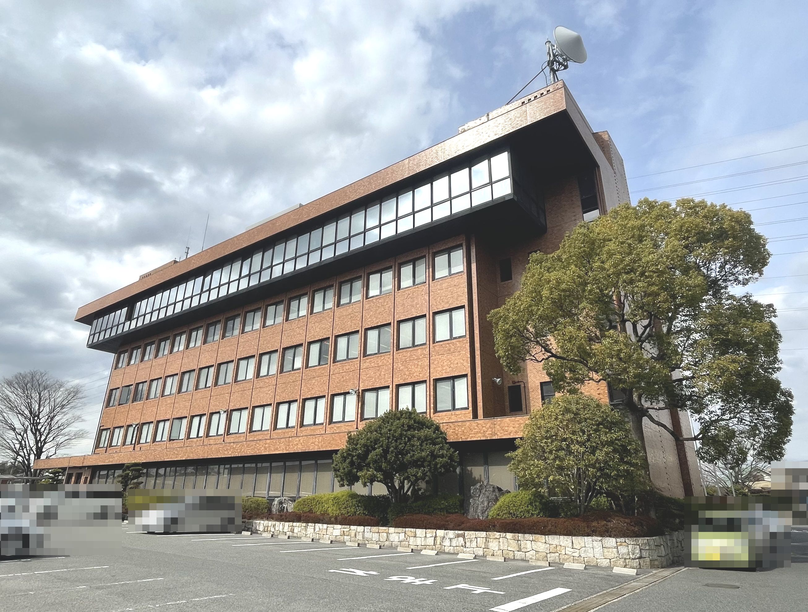愛知県日進市藤島町五反田 役所