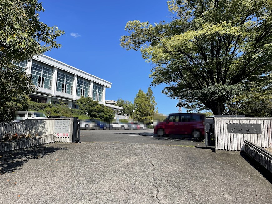 愛知県豊明市栄町大根 中学校