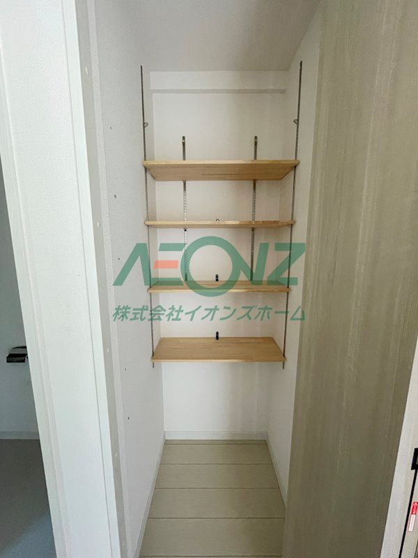 愛知県名古屋市港区大手町２丁目 内観写真（収納）