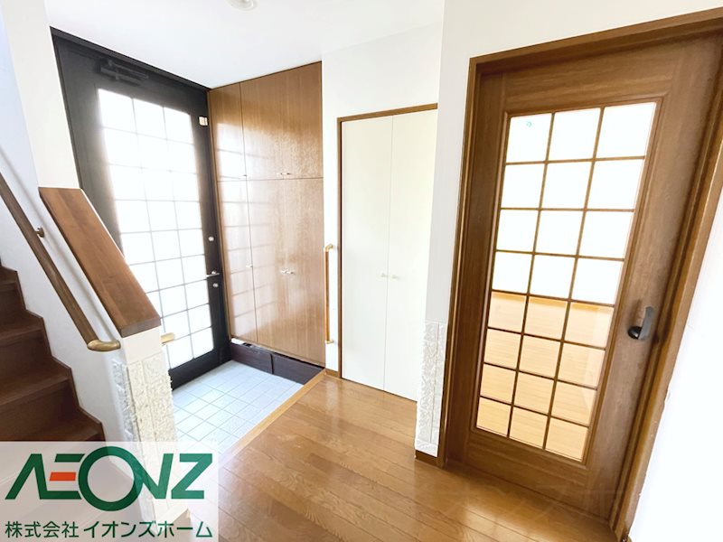 愛知県名古屋市緑区鶴が沢３丁目 現地写真（玄関）