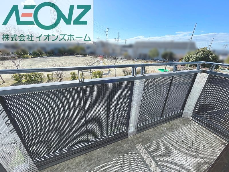愛知県名古屋市緑区鶴が沢３丁目 現地写真（バルコニー）