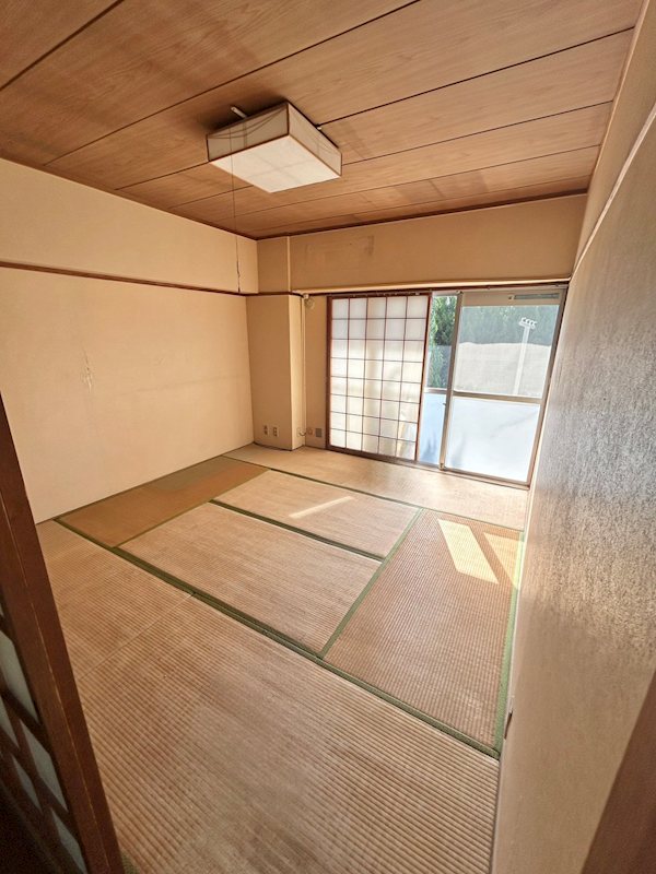 愛知県名古屋市千種区千代が丘 内観写真（リビング以外の居室）