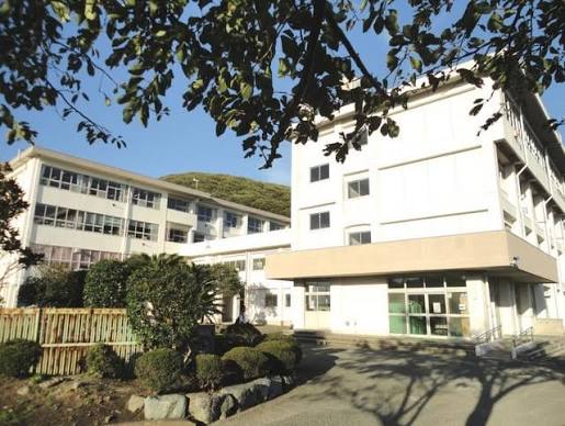 野比3丁目　中古戸建 中学校