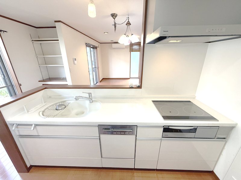 東浦賀2丁目中古戸建 内観写真（キッチン）