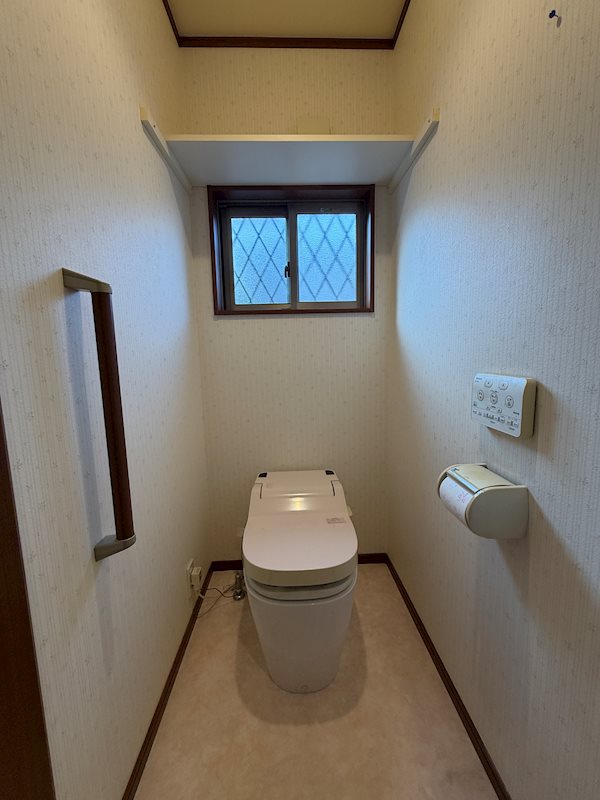 東浦賀2丁目中古戸建 内観写真（トイレ）