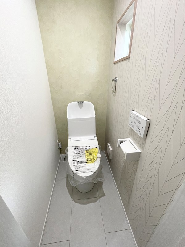 安浦町1丁目　新築戸建　2号棟 内観写真（トイレ）