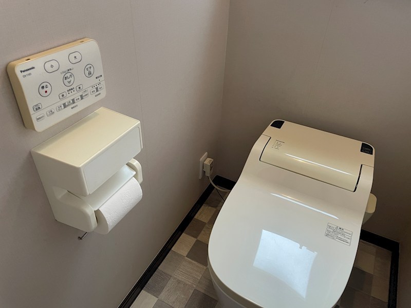 佐島の丘2丁目　中古戸建 内観写真（トイレ）