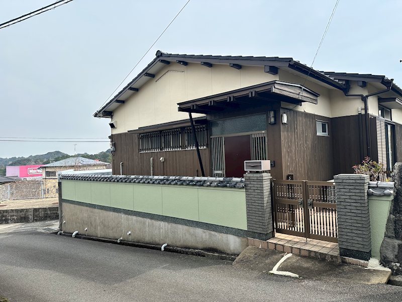 多良見町市布 売家 外観写真