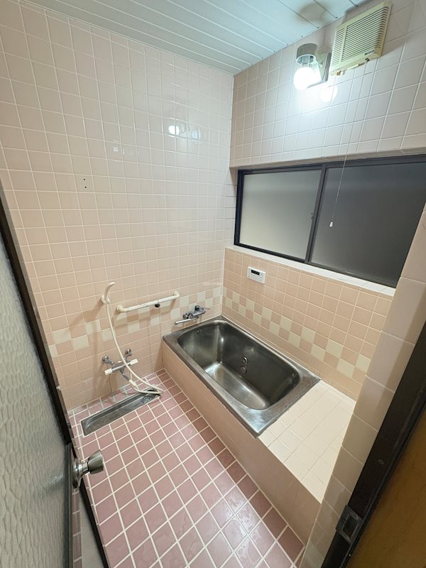 現在、リフォーム中です。 磐田市駒場 その他