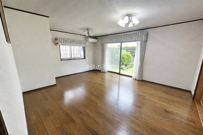 浜松市中央区篠ケ瀬町 内観写真（リビング）
