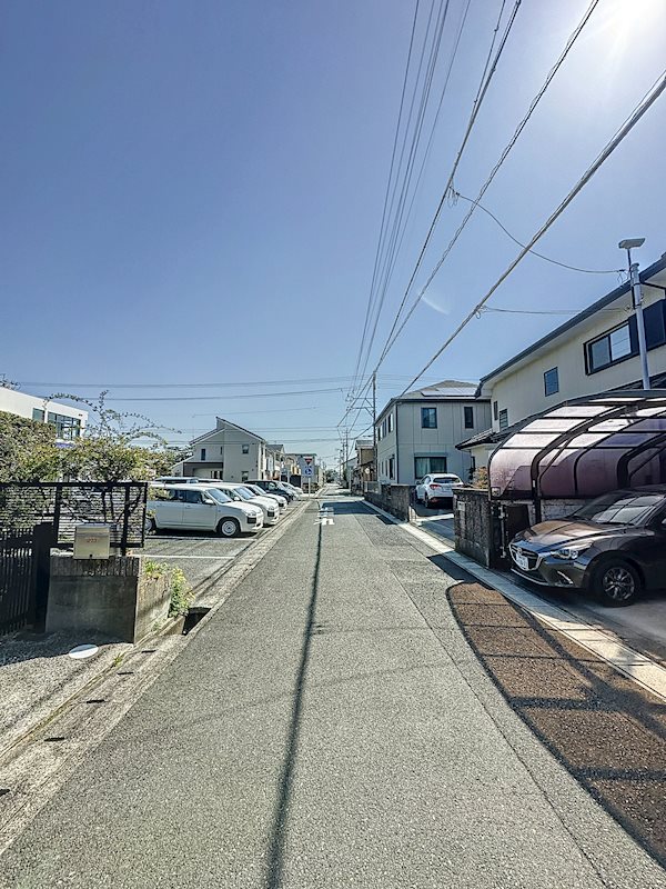 浜松市中央区篠ケ瀬町 現地写真（前面道路含む現地写真）