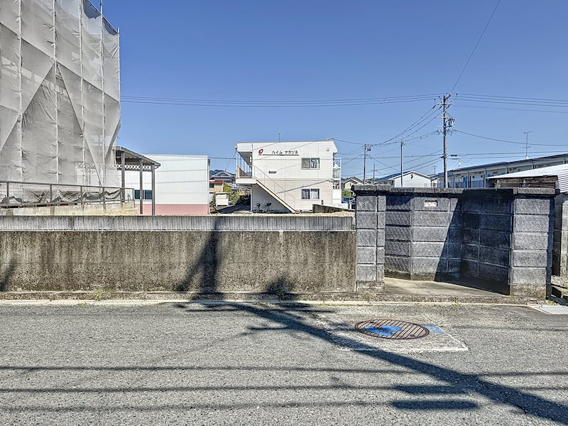 西側から見た現地写真です。 周智郡森町森 その他