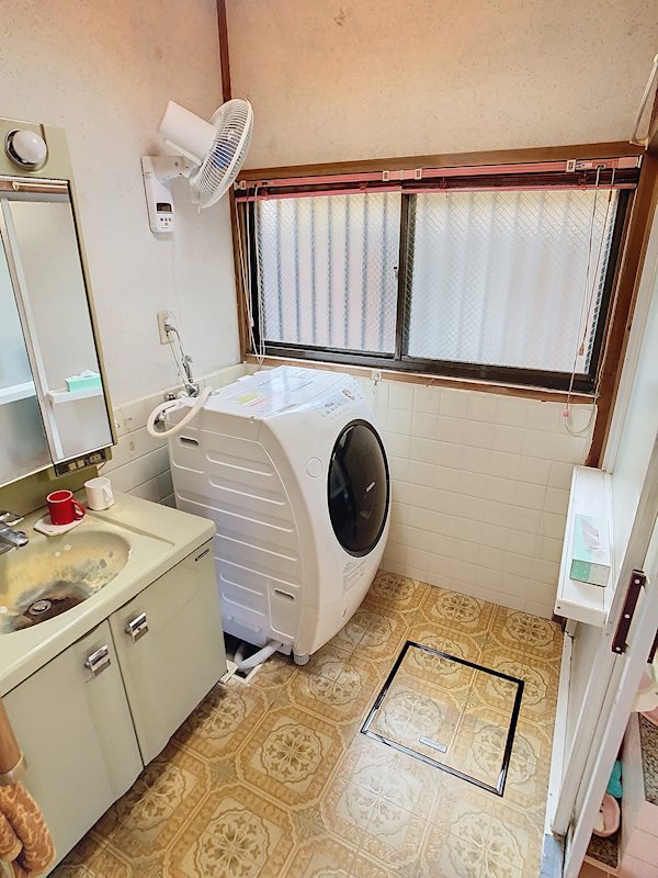 掛川市下俣 内観写真（洗面台・洗面所）