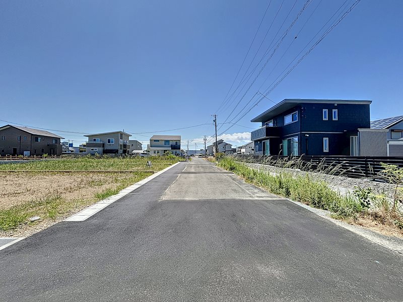 袋井市浅名 現地写真（前面道路含む現地写真）