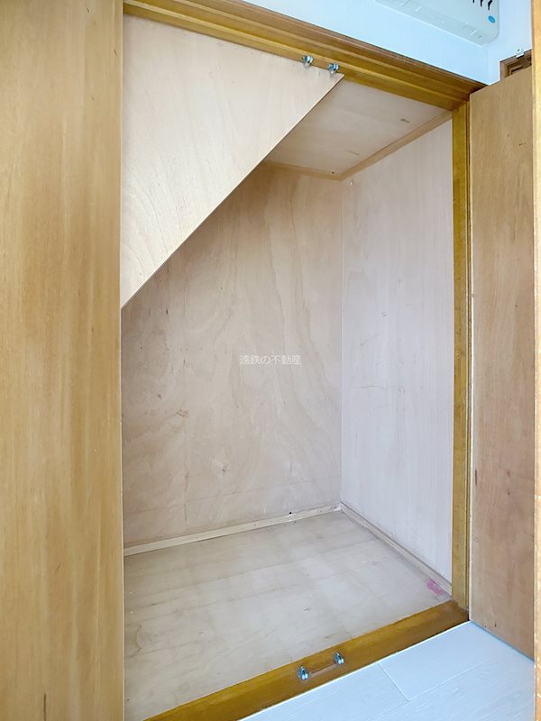 階段下収納 磐田市豊岡 その他