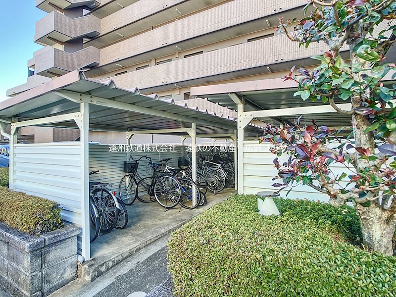 広沢プラザ TEL456-0055 までお気軽にお問い合わせください。 ロイヤルシャトー高丘 その他