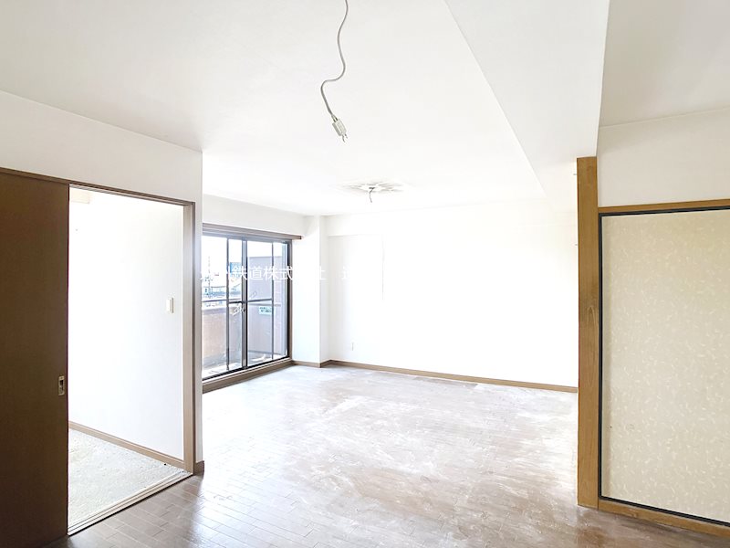 広沢プラザ TEL456-0055 までお気軽にお問い合わせください。 ロイヤルシャトー高丘 その他