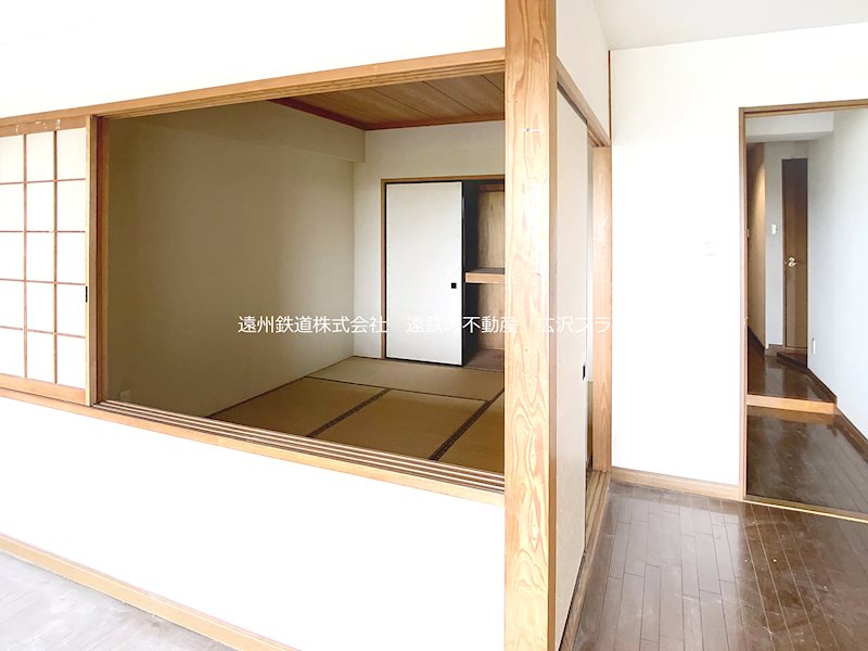 広沢プラザ TEL456-0055 までお気軽にお問い合わせください。 ロイヤルシャトー高丘 その他