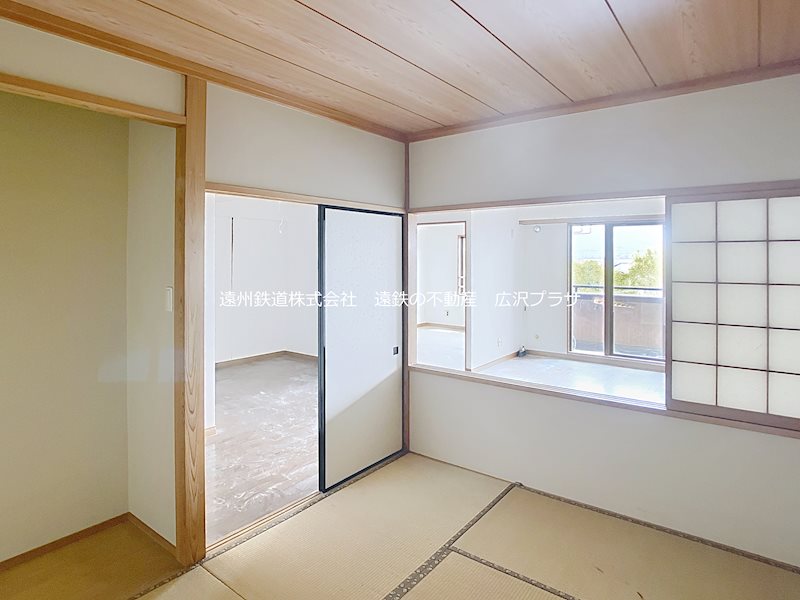 広沢プラザ TEL456-0055 までお気軽にお問い合わせください。 ロイヤルシャトー高丘 その他