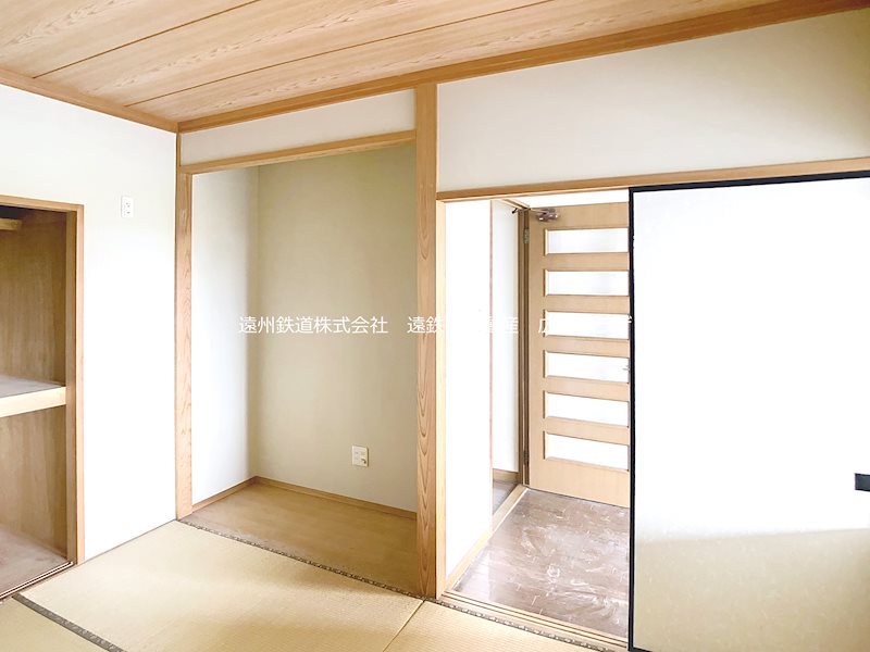 広沢プラザ TEL456-0055 までお気軽にお問い合わせください。 ロイヤルシャトー高丘 その他