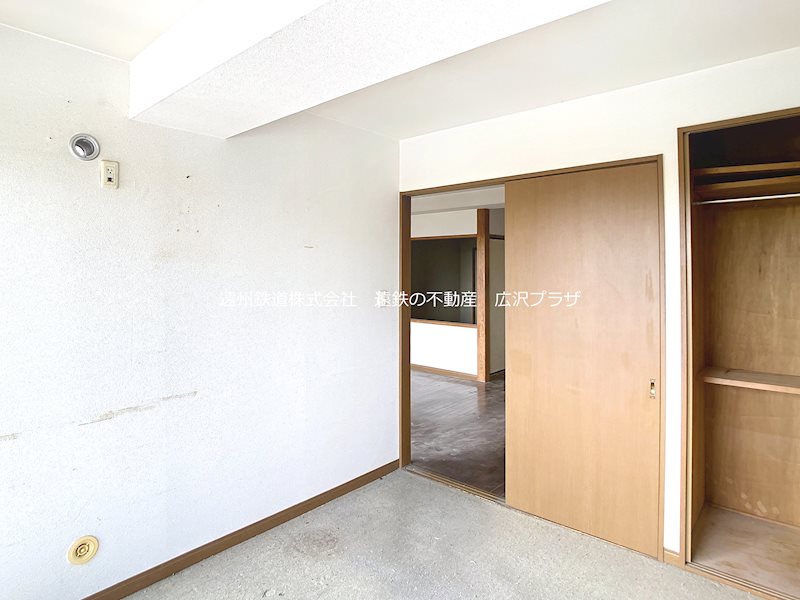 広沢プラザ TEL456-0055 までお気軽にお問い合わせください。 ロイヤルシャトー高丘 その他