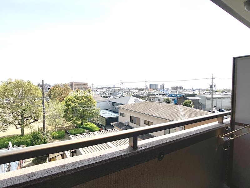 広沢プラザ TEL456-0055 までお気軽にお問い合わせください。 ロイヤルシャトー高丘 その他