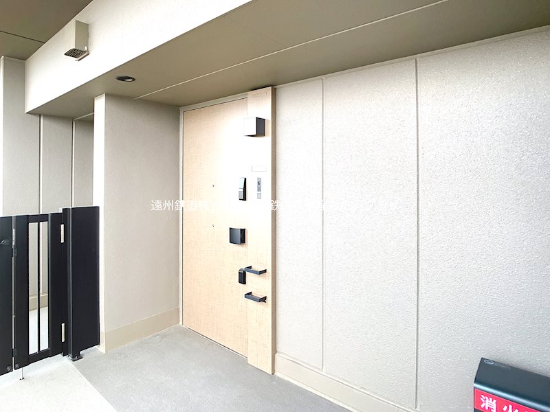 一条レジデンス西伊場 現地写真（玄関）