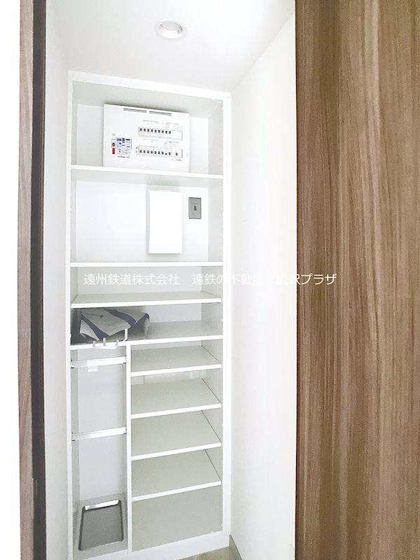 一条レジデンス西伊場 内観写真（収納）