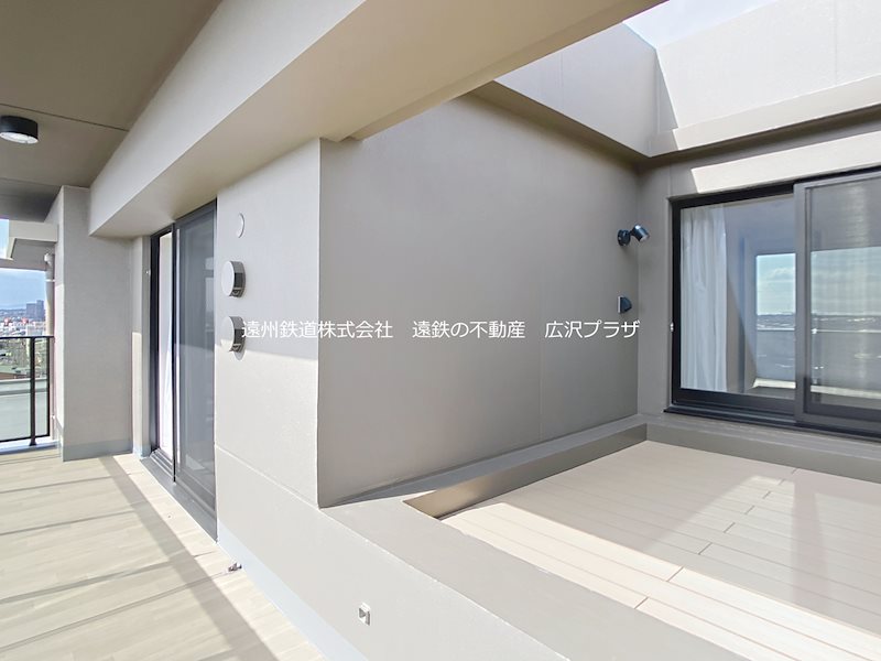 一条レジデンス西伊場 現地写真（バルコニー）