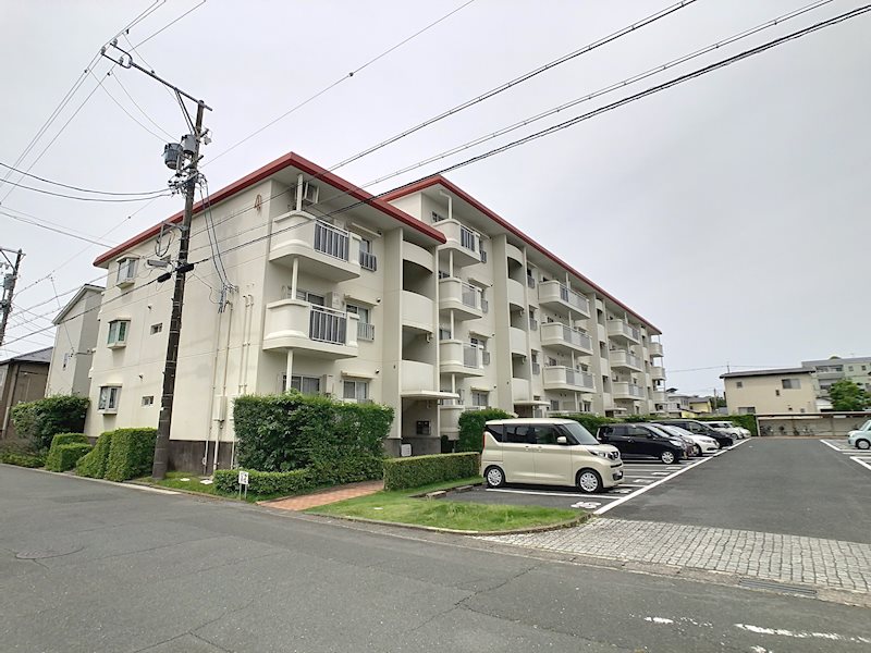 芳川ハイツ4号棟 外観写真