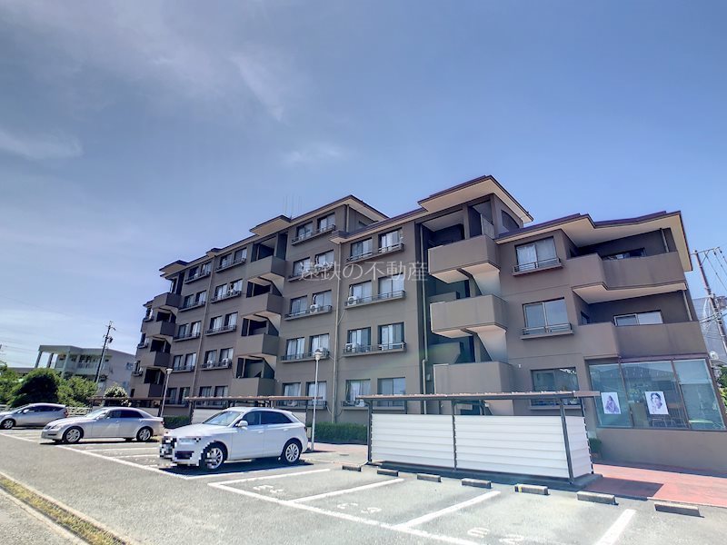 ロイヤルシャトー高林 外観写真