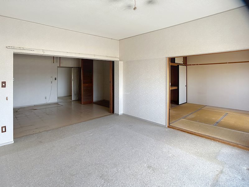 ロイヤルシャトー高林 その他