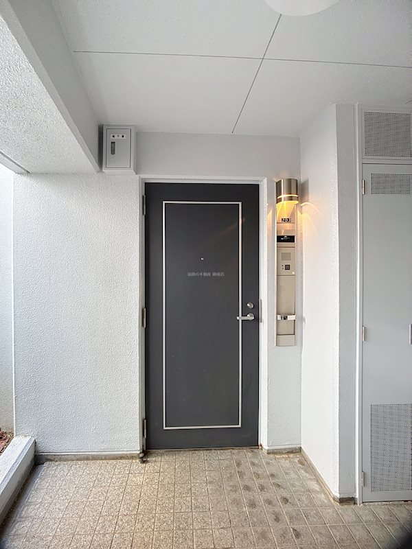リ・エンブル駅北 現地写真（玄関）