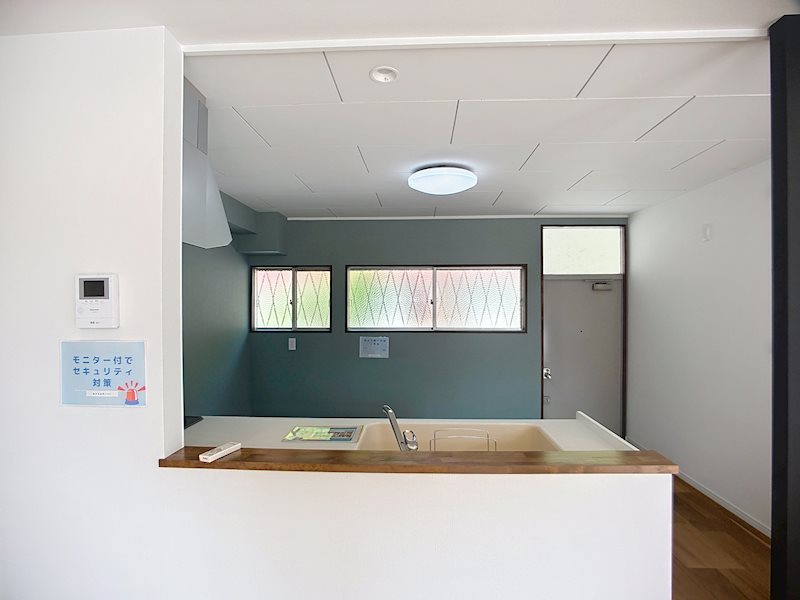 静岡県藤枝市藤岡４丁目 内観写真（キッチン）