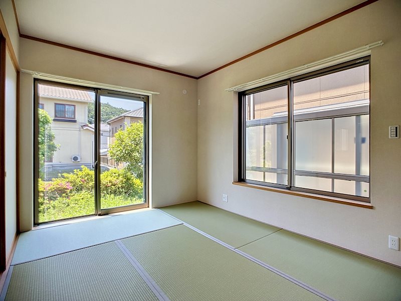 袋井市可睡の杜45-8 内観写真（リビング以外の居室）